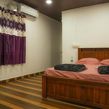 White Sand Beach Stay Resort Kumta Екстер'єр фото