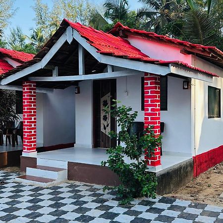 White Sand Beach Stay Resort Kumta Екстер'єр фото