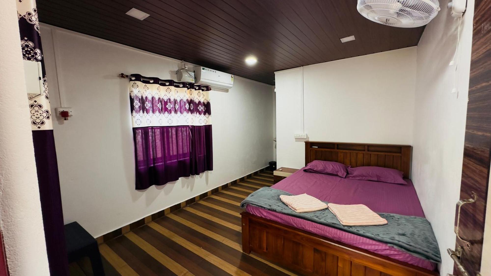 White Sand Beach Stay Resort Kumta Екстер'єр фото