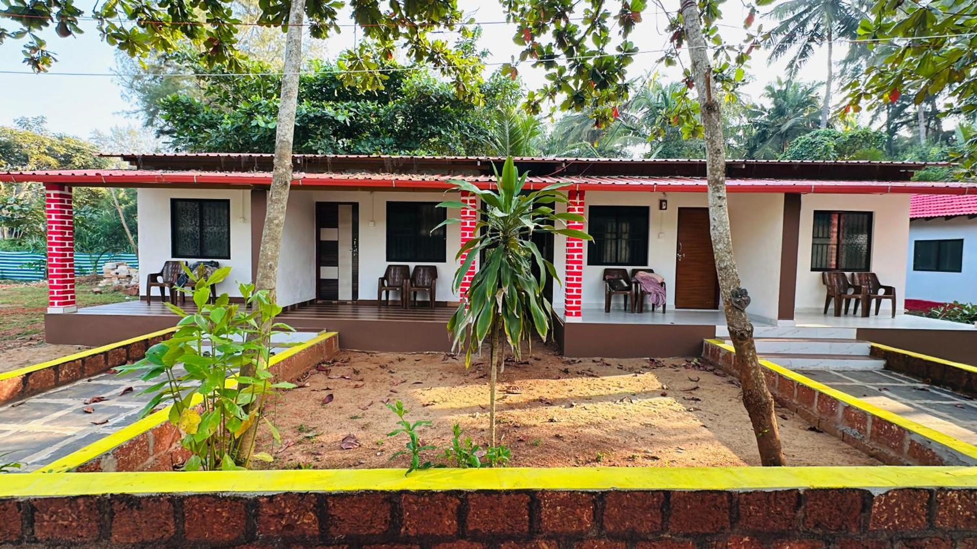 White Sand Beach Stay Resort Kumta Екстер'єр фото